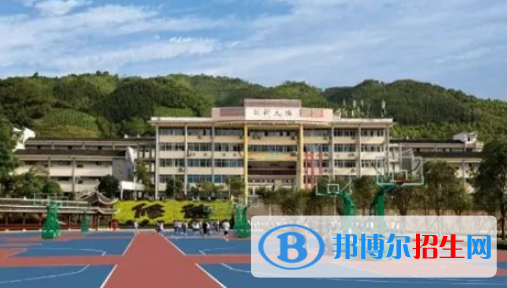 天柱中等職業(yè)技術(shù)學(xué)校2022年學(xué)費(fèi)、收費(fèi)多少