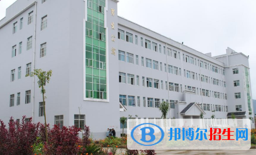 施秉中等職業(yè)技術(shù)學(xué)校2022年學(xué)費(fèi)、收費(fèi)多少