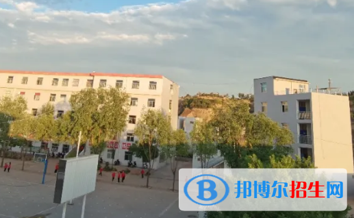 貴州2022年中等專(zhuān)業(yè)學(xué)校是什么