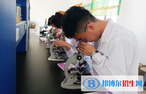 邢臺英才醫(yī)學(xué)中等專業(yè)學(xué)校怎么樣、好不好