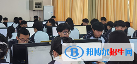 成都2022年現(xiàn)在讀計算機學校什么專業(yè)好