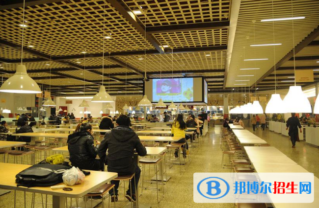 陜西盛華高新技術學校2022年宿舍條件