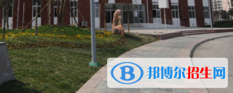 成都2020年公辦的計算機學校