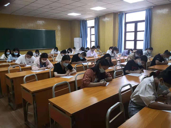 四川文軒職業(yè)學院2022年報名條件、招生要求、招生對象