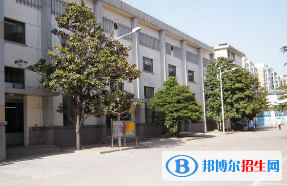 邯鄲建筑工程職工中等專業(yè)學(xué)校2022年報(bào)名條件、招生要求、招生對(duì)象