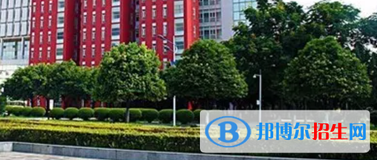 四川音樂學(xué)院附屬中等藝術(shù)學(xué)校2022年學(xué)費、收費多少