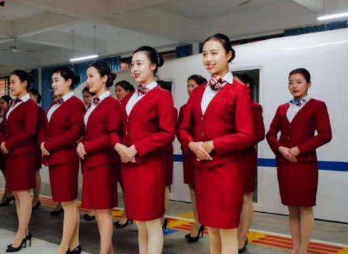 江蘇2022年女生上鐵路學校學什么好