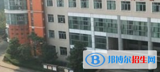 四川省衛(wèi)生學(xué)校2022年學(xué)費、收費多少