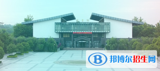 四川省旅游學(xué)校2022年報(bào)名條件、招生要求、招生對(duì)象