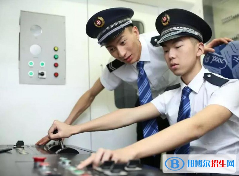 甘肅2022年初中生可以讀的軌道交通學校