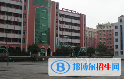南充電子技術(shù)學(xué)校2022年招生辦聯(lián)系電話(huà)