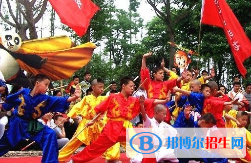 樂山大佛文武學(xué)校2022年報(bào)名條件、招生對象