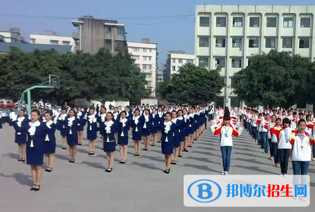 峨眉山職業(yè)技術(shù)學校2022年學費、收費多少