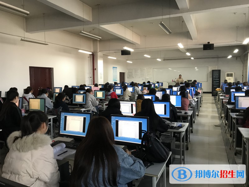 眉山電子職業(yè)技術(shù)學校2022年有哪些專業(yè)