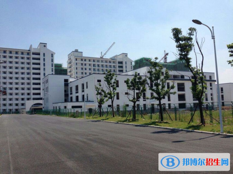眉山電子職業(yè)技術(shù)學(xué)校2022年報(bào)名條件、招生要求、招生對象