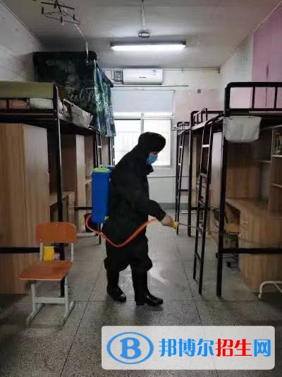 南京中華中等專業(yè)學校2022年宿舍條件