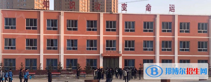 定西隴中護(hù)理學(xué)校2022年招生辦聯(lián)系電話(huà)