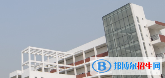 成都2022年計算機(jī)學(xué)校一般讀幾年