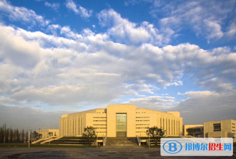 宜賓東方職業(yè)技術(shù)學(xué)校2022年報名條件、招生要求、招生對象