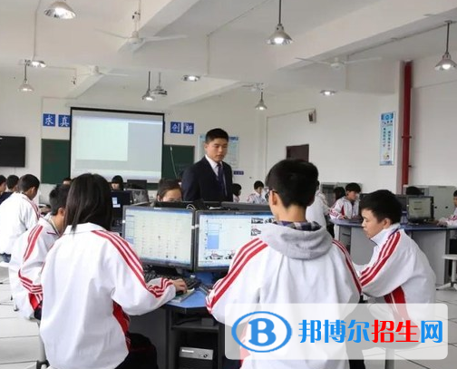 宜賓職業(yè)技術學校2022年報名條件、招生要求、招生對象