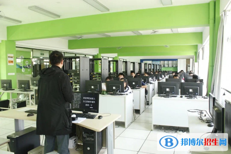 南京金陵高等職業(yè)技術學校2022年有哪些專業(yè)