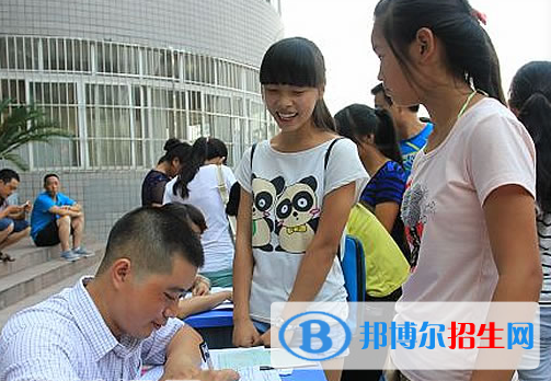 宜賓食品工業(yè)職業(yè)中學(xué)2022年學(xué)費、收費多少