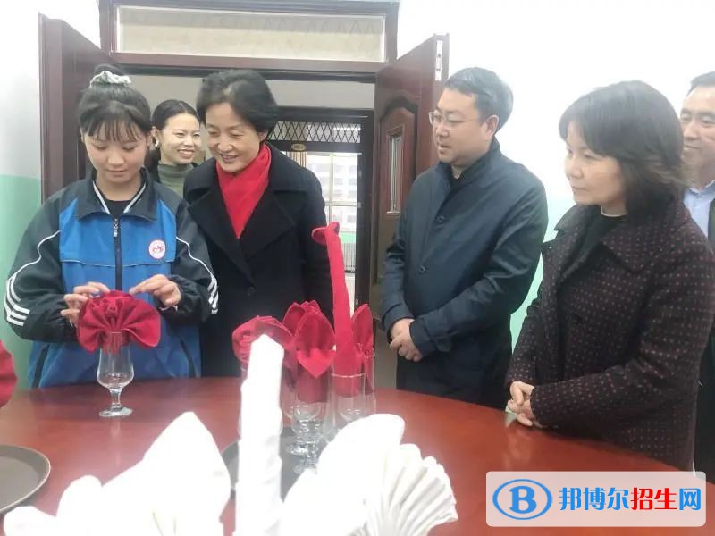 西和縣職業(yè)中等專業(yè)學(xué)校2022年學(xué)費(fèi)、收費(fèi)多少
