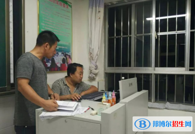 子洲職業(yè)技術(shù)教育中心2022年報(bào)名條件、招生要求、招生對(duì)象