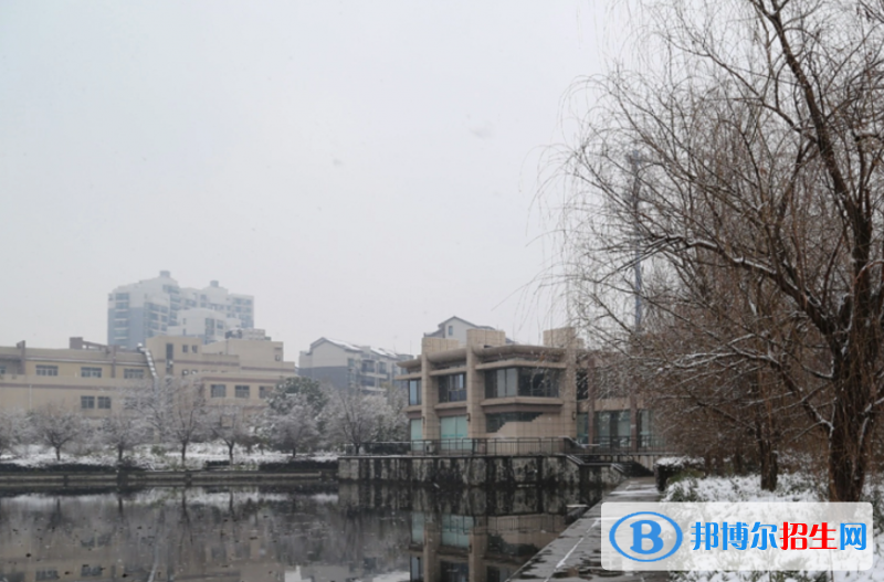 寧洱縣職業(yè)高級中學(xué)2022招生辦聯(lián)系電話