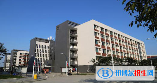湛江寸金中等專業(yè)學(xué)校怎么樣、好不好？