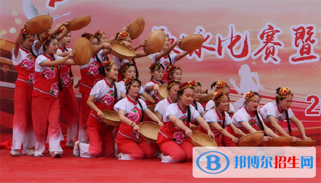 通渭縣職業(yè)中等專(zhuān)業(yè)學(xué)校2022年學(xué)費(fèi)，收費(fèi)多少