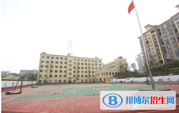 四川省甘孜衛(wèi)生學(xué)校2022年招生簡(jiǎn)章