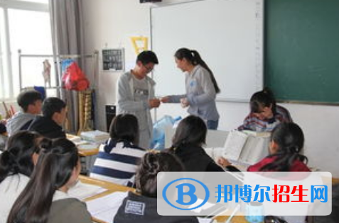 達州百島湖職業(yè)技術(shù)學(xué)校2022年學(xué)費、收費多少