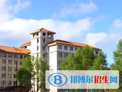 甘肅藝術(shù)學(xué)校2022年學(xué)費(fèi)、收費(fèi)多少