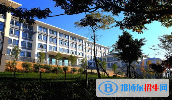 河北2022年職高和幼師學(xué)校有哪些區(qū)別