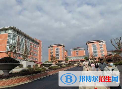 達(dá)州高級(jí)技工學(xué)校怎么樣、好不好