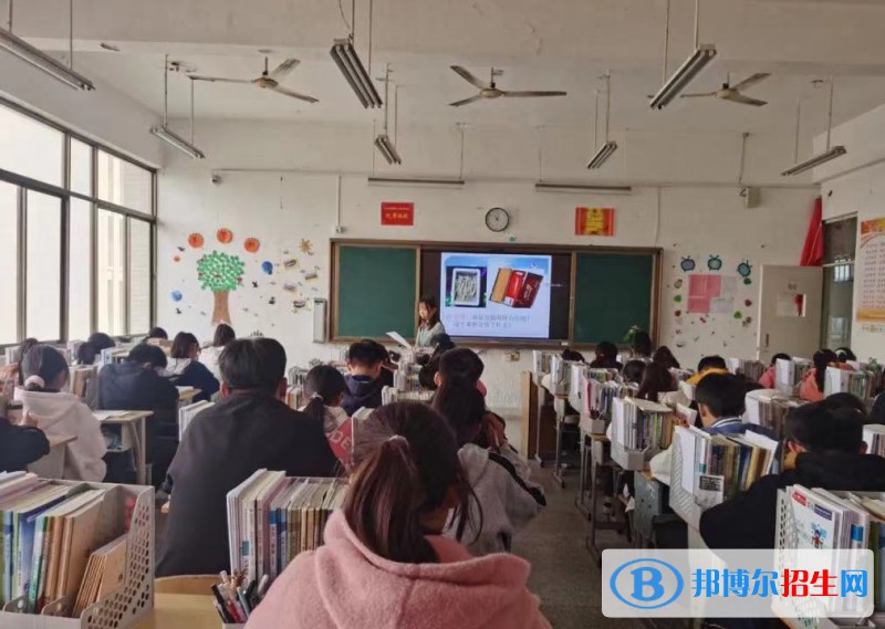 宿遷經(jīng)貿(mào)高等職業(yè)技術(shù)學(xué)校中專部2022年報名條件、招生要求、招生對象