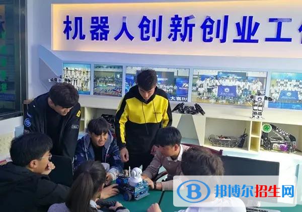 甘肅工商技師學院2022年招生辦聯(lián)系電話