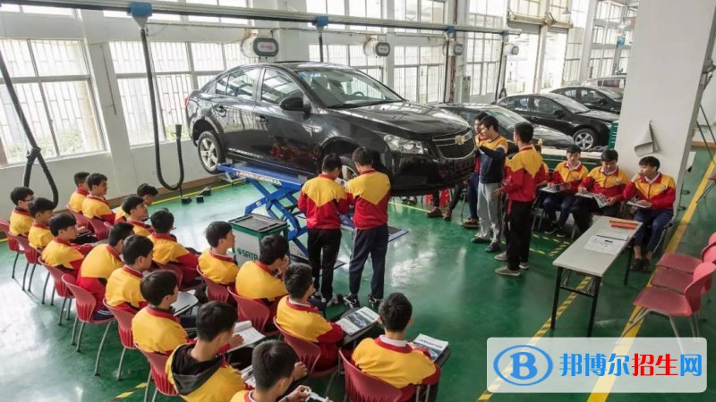 甘肅2022年讀什么汽修學校比較好