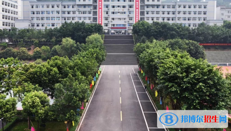 重慶江南職業(yè)學(xué)校2022年報名條件、招生要求、招生對象