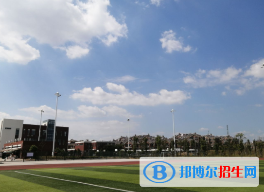 文山州衛(wèi)生學校2022年有哪些專業(yè)