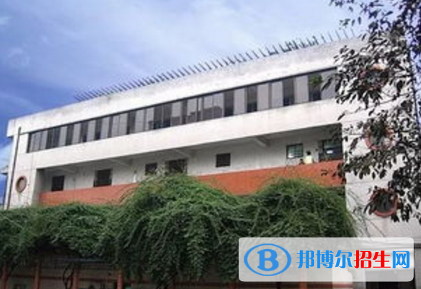 重慶市紡織技工學(xué)校怎么樣、好不好