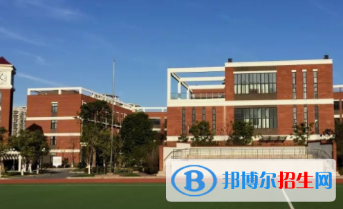 昆明市財(cái)經(jīng)商貿(mào)學(xué)校2022年招生簡章