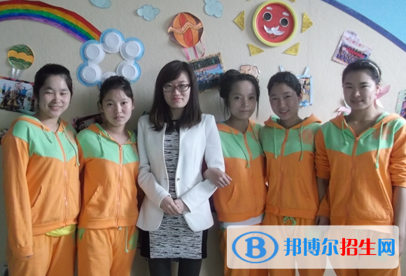 河北2022年職高好還是幼師學校好