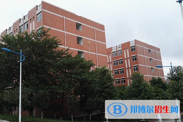 昆明市推拿職業(yè)學校2022年招生辦聯系電話