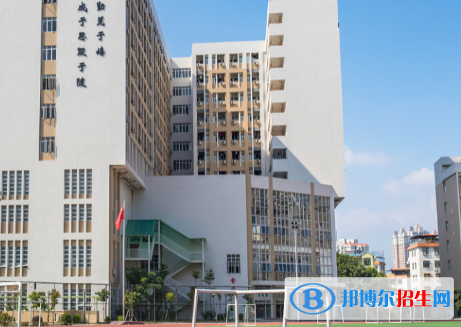 曲靖技工學(xué)校2022年報(bào)名條件、招生要求、招生對(duì)象