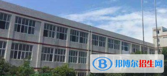 成都德圣中等職業(yè)學(xué)校2022年學(xué)費、收費多少