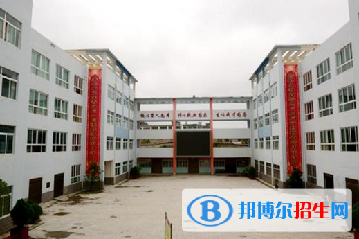 重慶船舶工業(yè)技工學(xué)校2022年報(bào)名條件、招生要求、招生對(duì)象