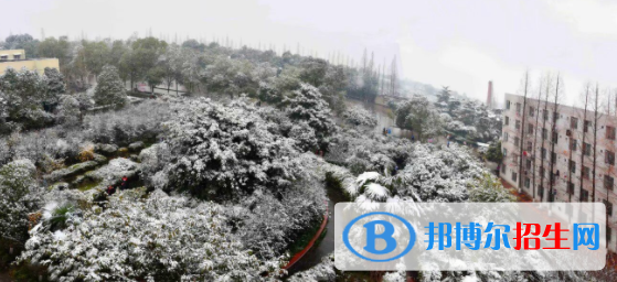 成都工業(yè)職業(yè)技術(shù)學(xué)校2022年報(bào)名條件、招生要求、招生對(duì)象