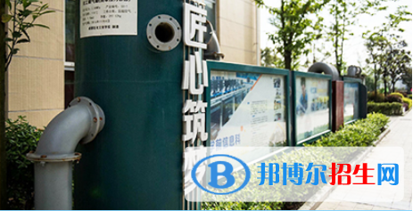 成都2022年初中畢業(yè)讀什么中專(zhuān)學(xué)校最好？